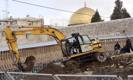 محافظة القدس: أنفاق الاحتلال تهدد بانهيار أجزاء من المسجد الأقصى